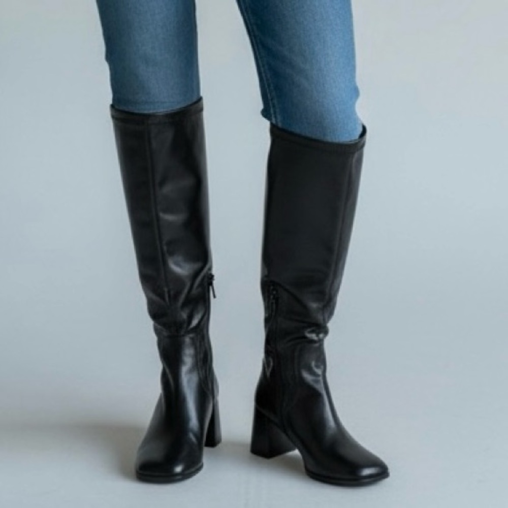 Topshop Knee High Boots w/side zipper and block heel - Picture 3 of 16